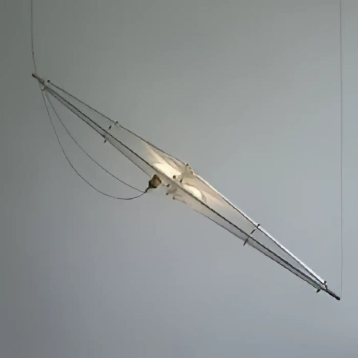 Suspension aux lignes flottantes, tailles S, M et L