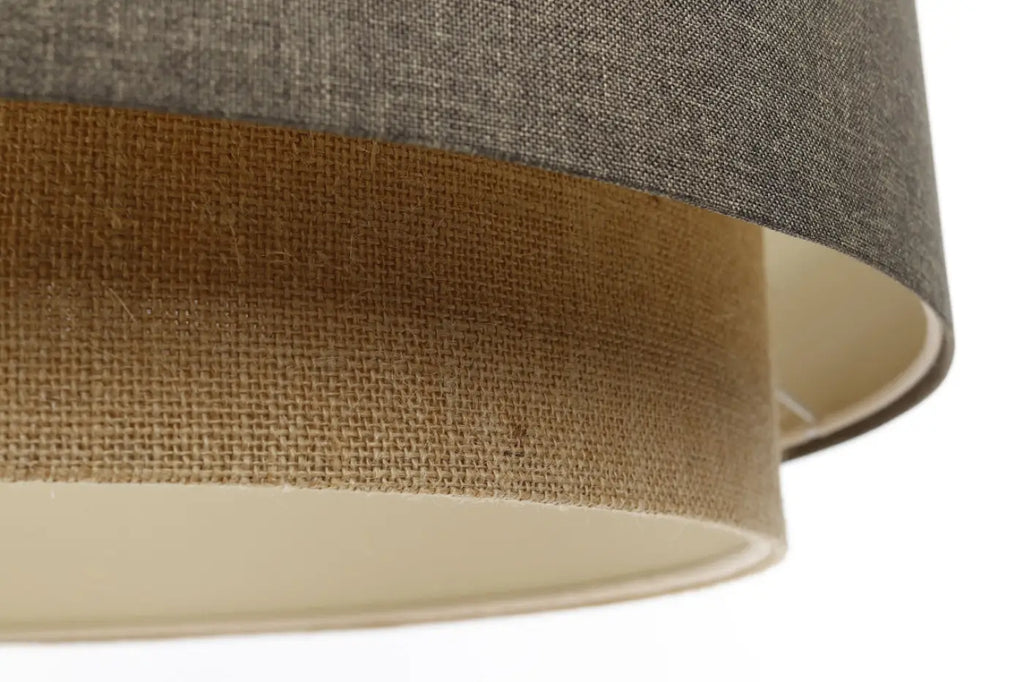 Suspension beige et crème, touches d'écru et de graphite