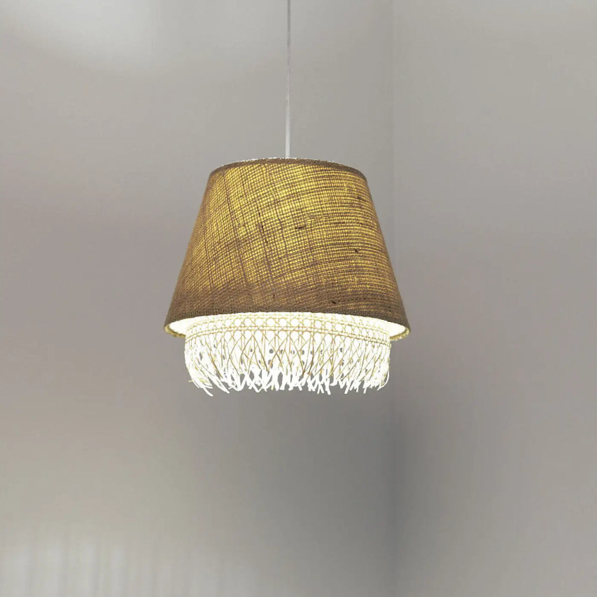 Suspension en rotin, teinte beige, ligne moderne