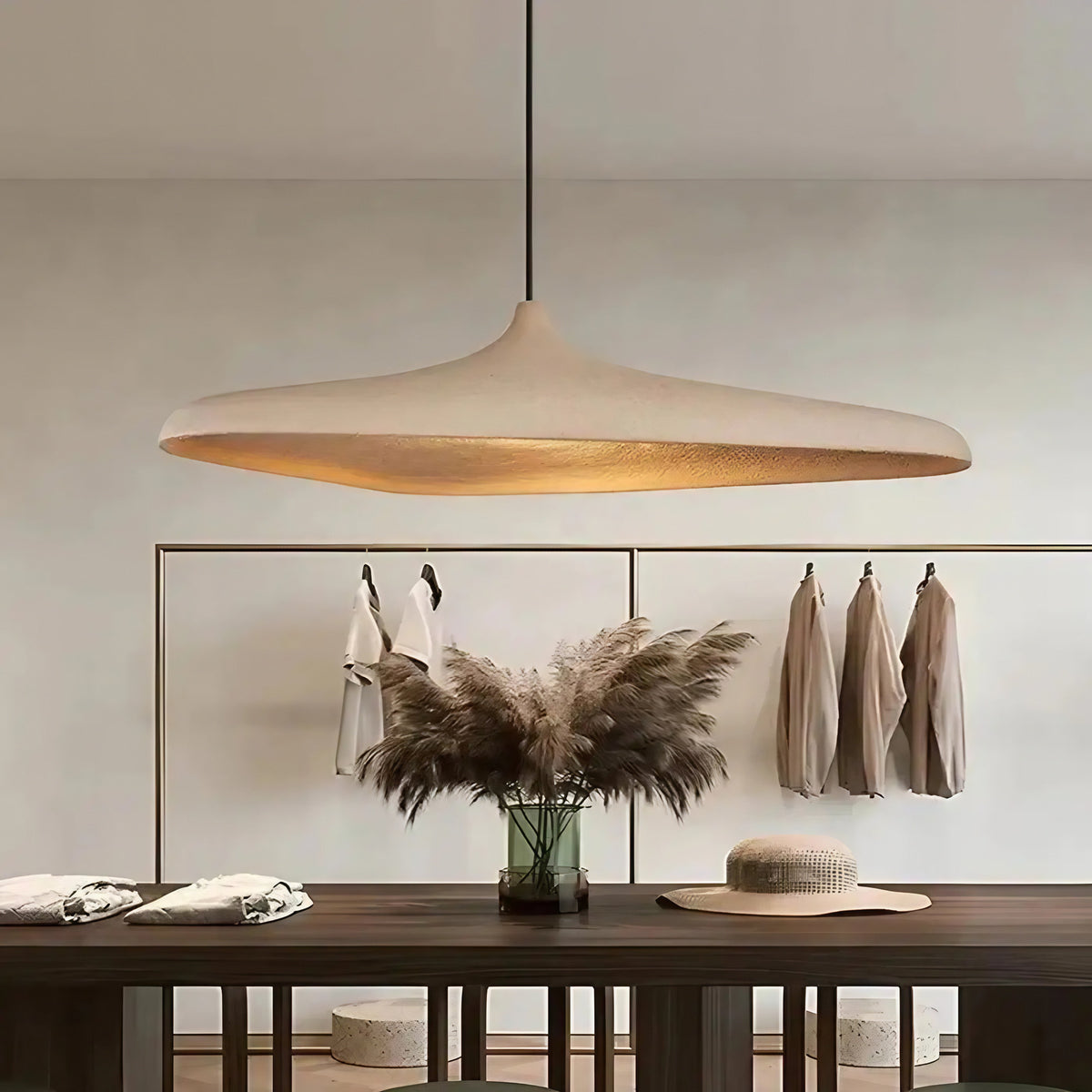 Suspension blanc crème au design original, tailles S ou M