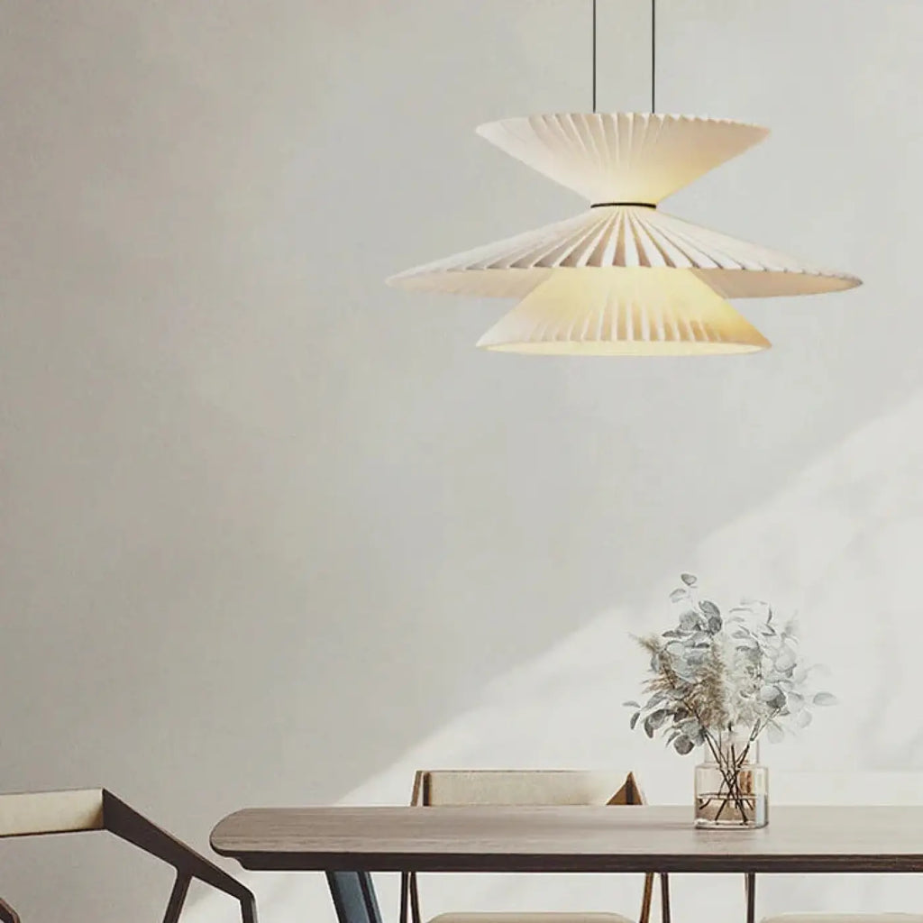 Suspension sculpturale en papier blanc, tailles S ou M