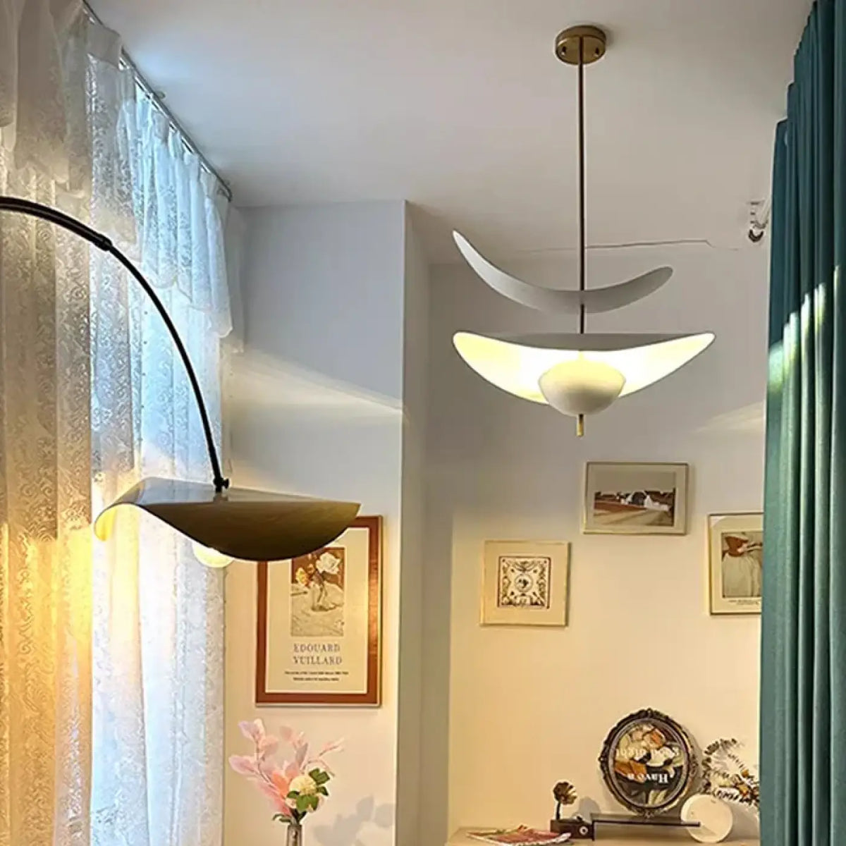 Suspension blanche contemporaine, tailles S ou M