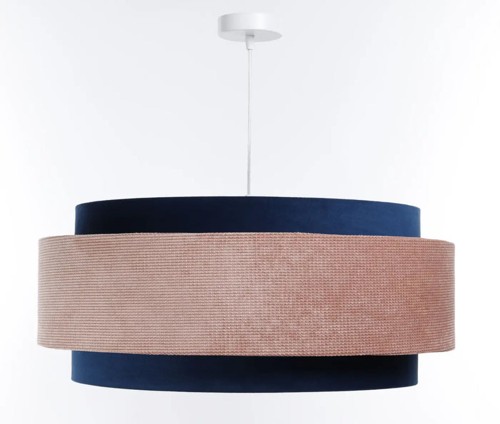 Suspension en tissu bleu marine et rose pâle, touches argentées