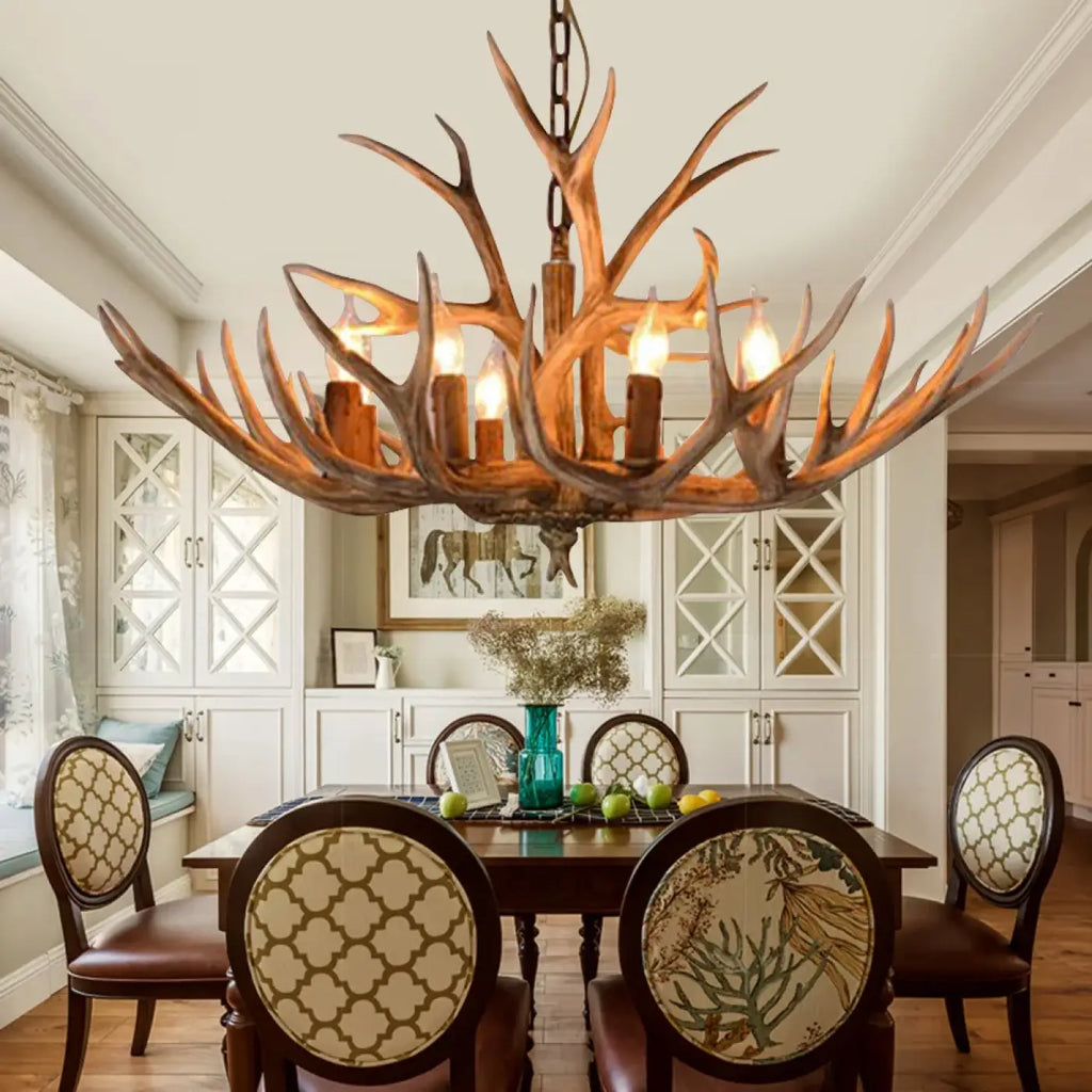Suspension bois de cerf au style rustique et vintage