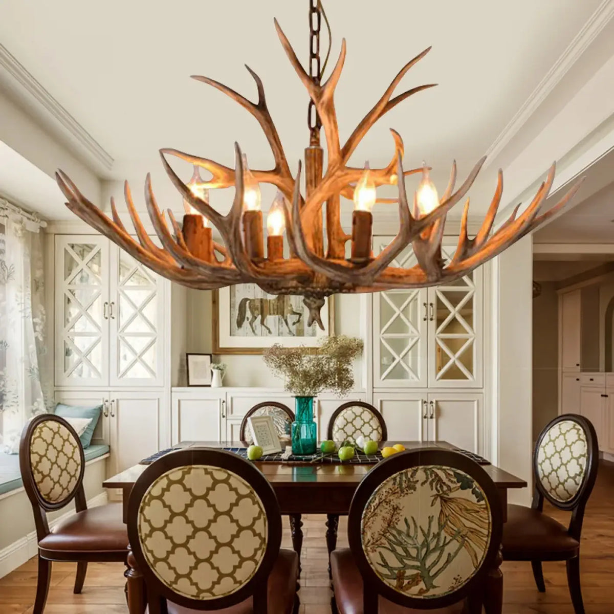Suspension bois de cerf au style rustique et vintage