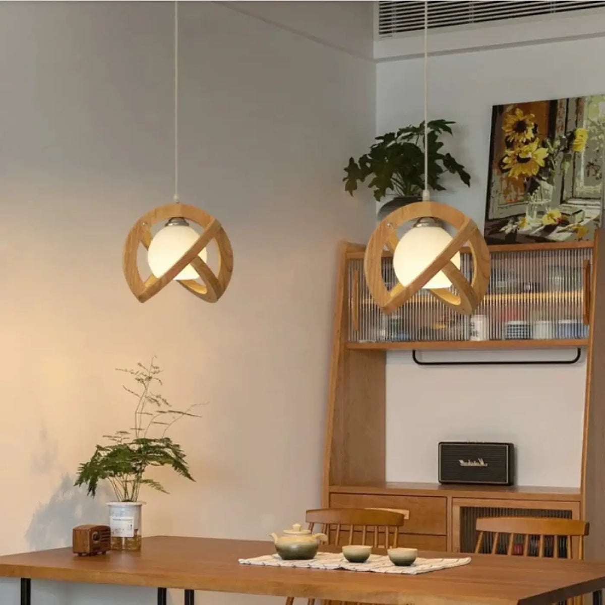 Suspension design d'inspiration tressée, beige ou marron