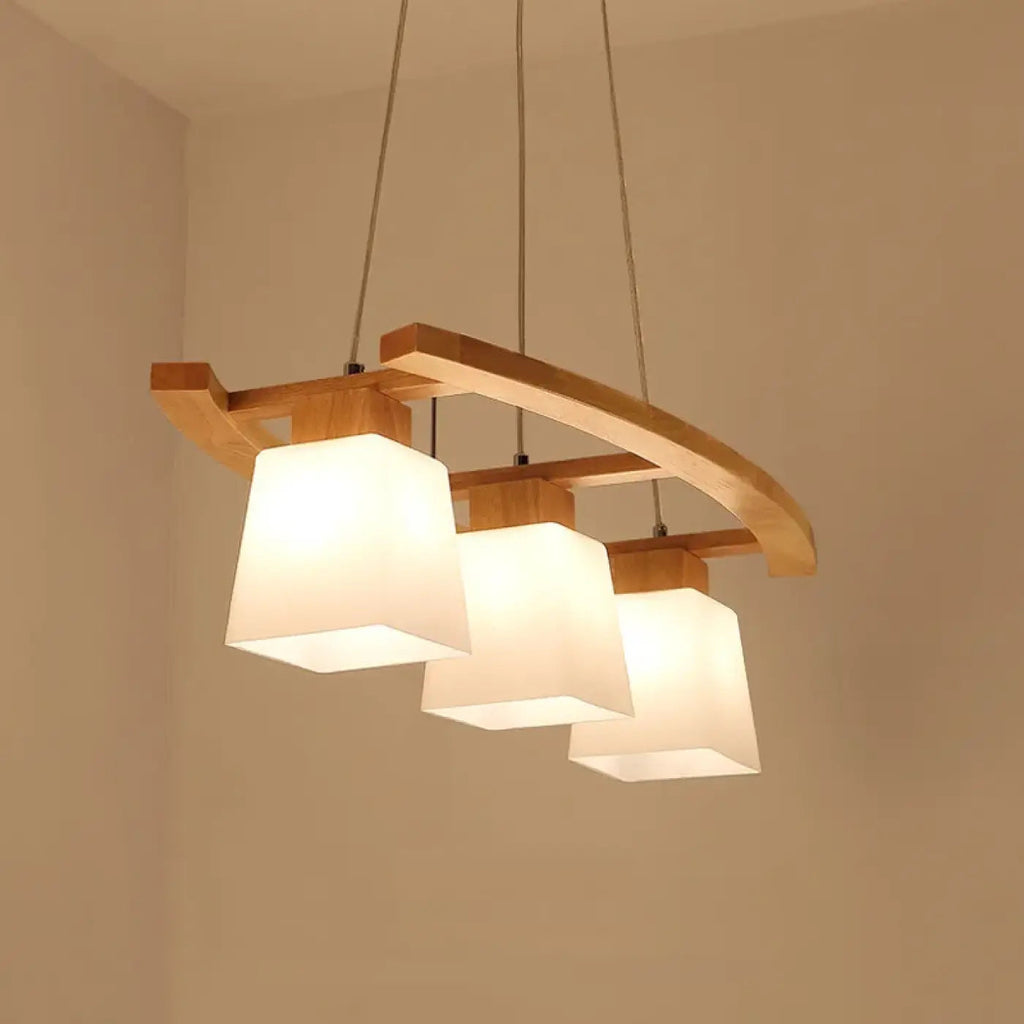 Suspension en bois naturel à lumières blanches