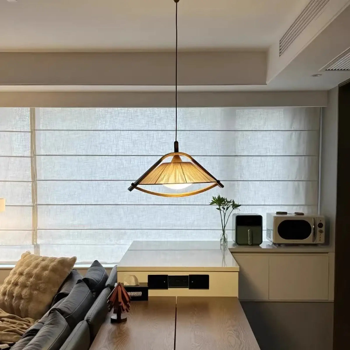 Suspension vintage en bois et tissu, quatre choix de lumière