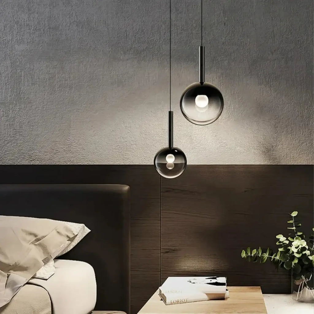 Suspension boule en verre fumé, tailles S ou M