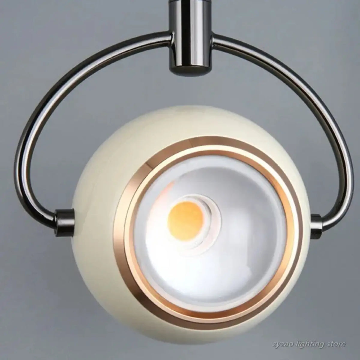 Suspension à boules lumineuses, style contemporain