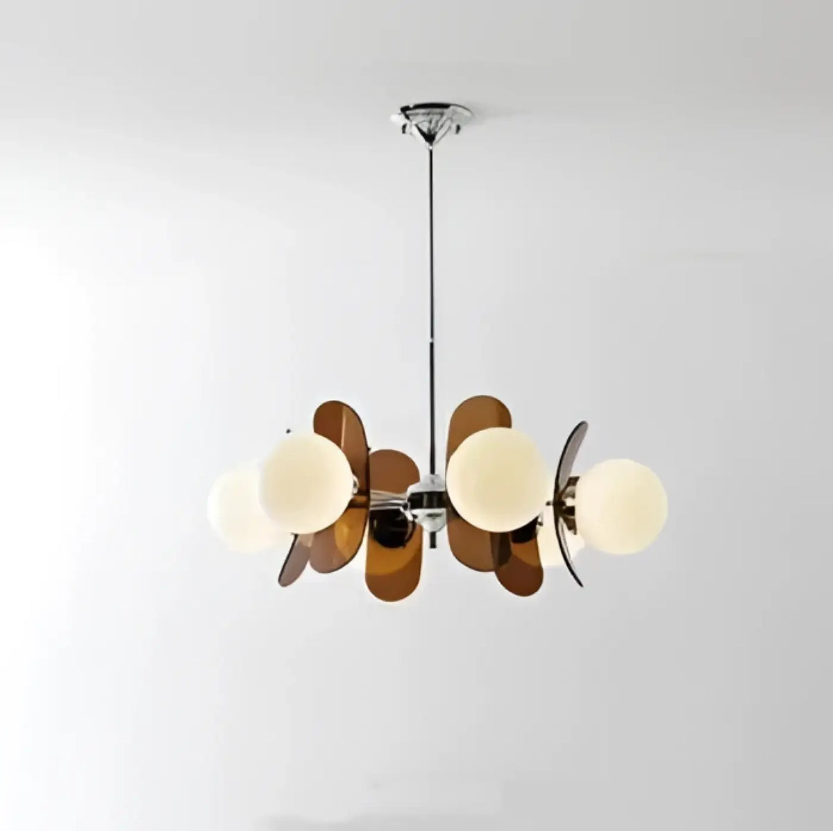 Suspension à globes opalins et panneaux ambrés, quatre tailles, marron