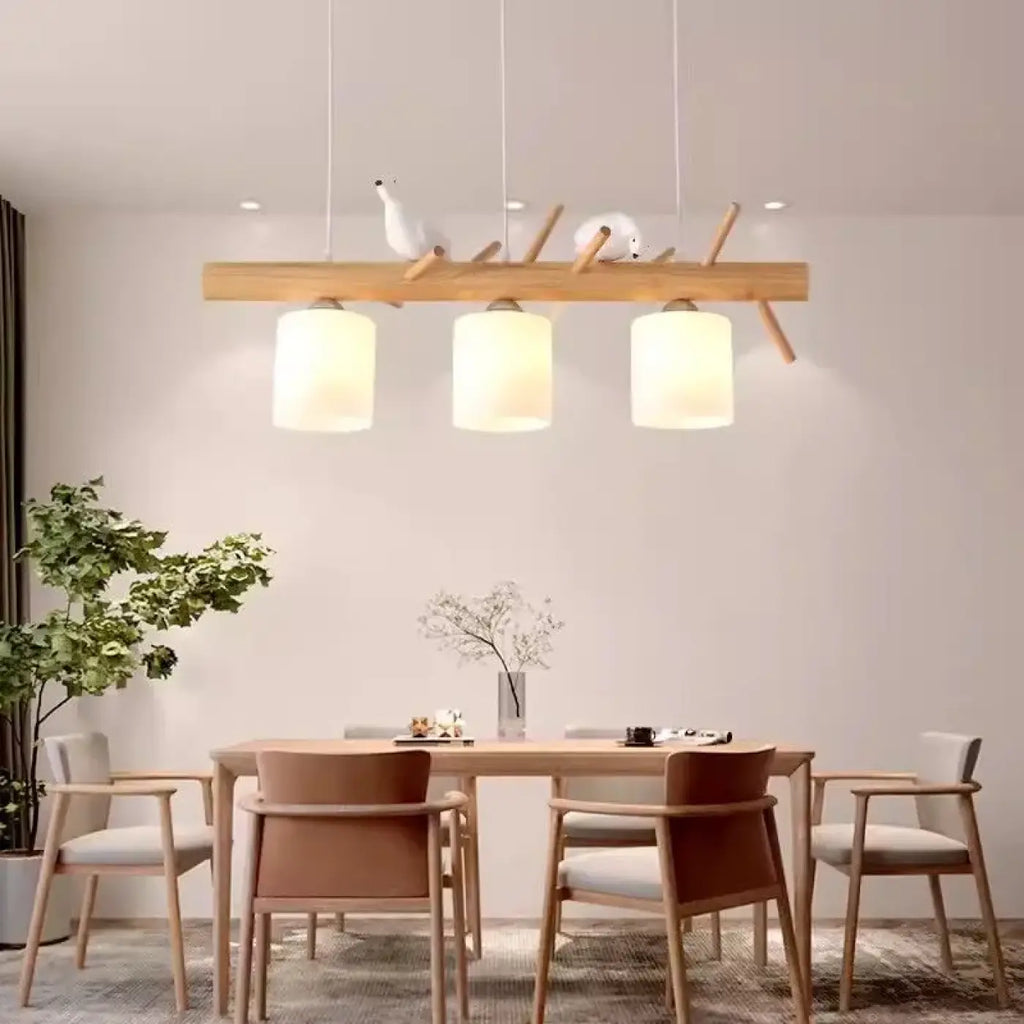 Suspension décorative aux oiseaux en bois clair, deux modèles