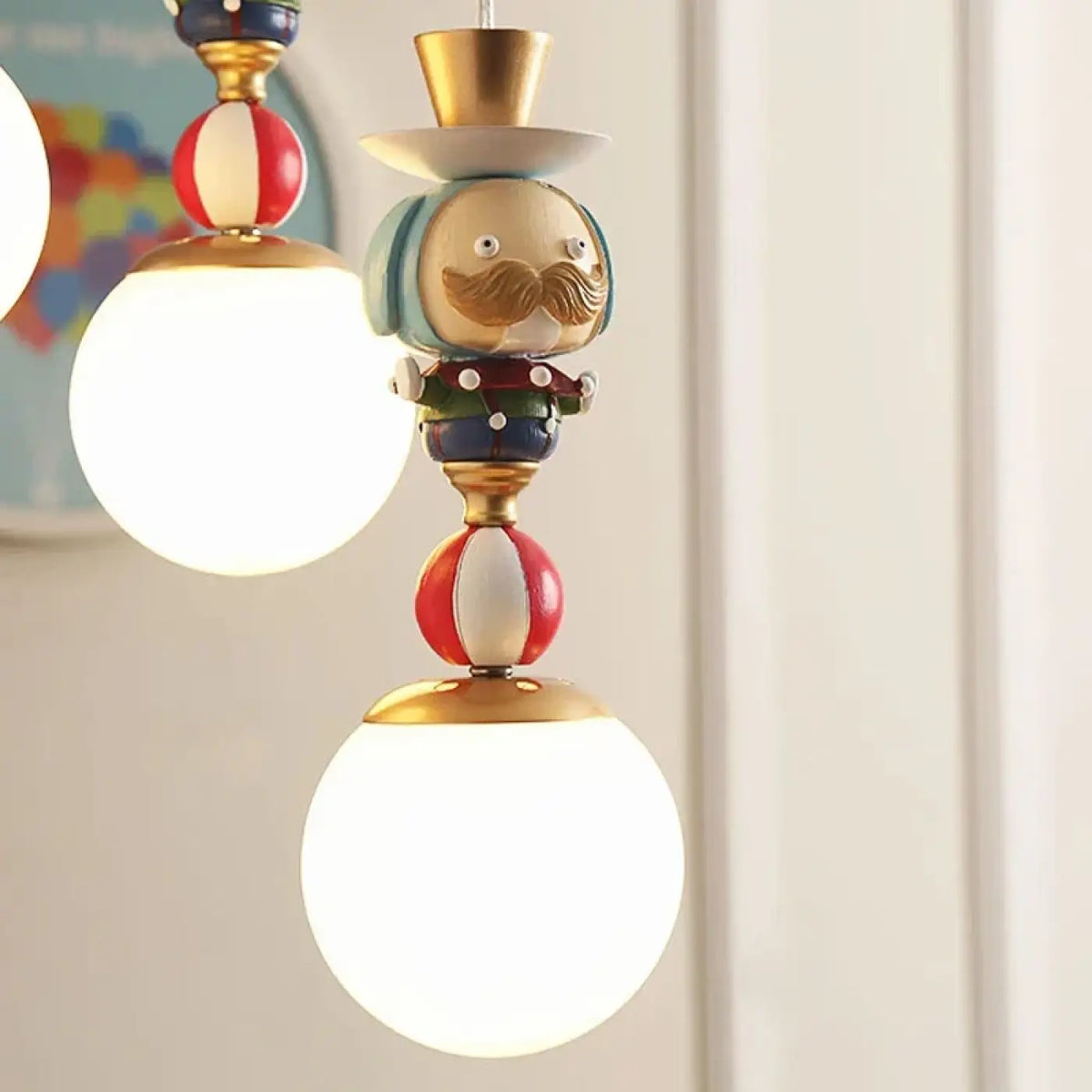Suspension décorative ludique, version une ou trois lampes