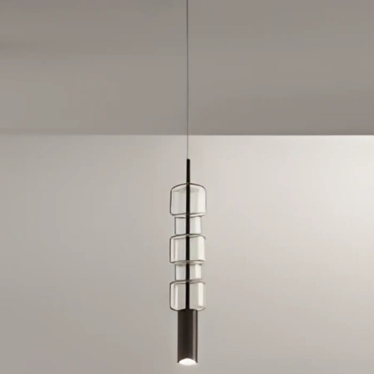 Suspension en verre soufflé transparent, détails dorés ou noirs, noir