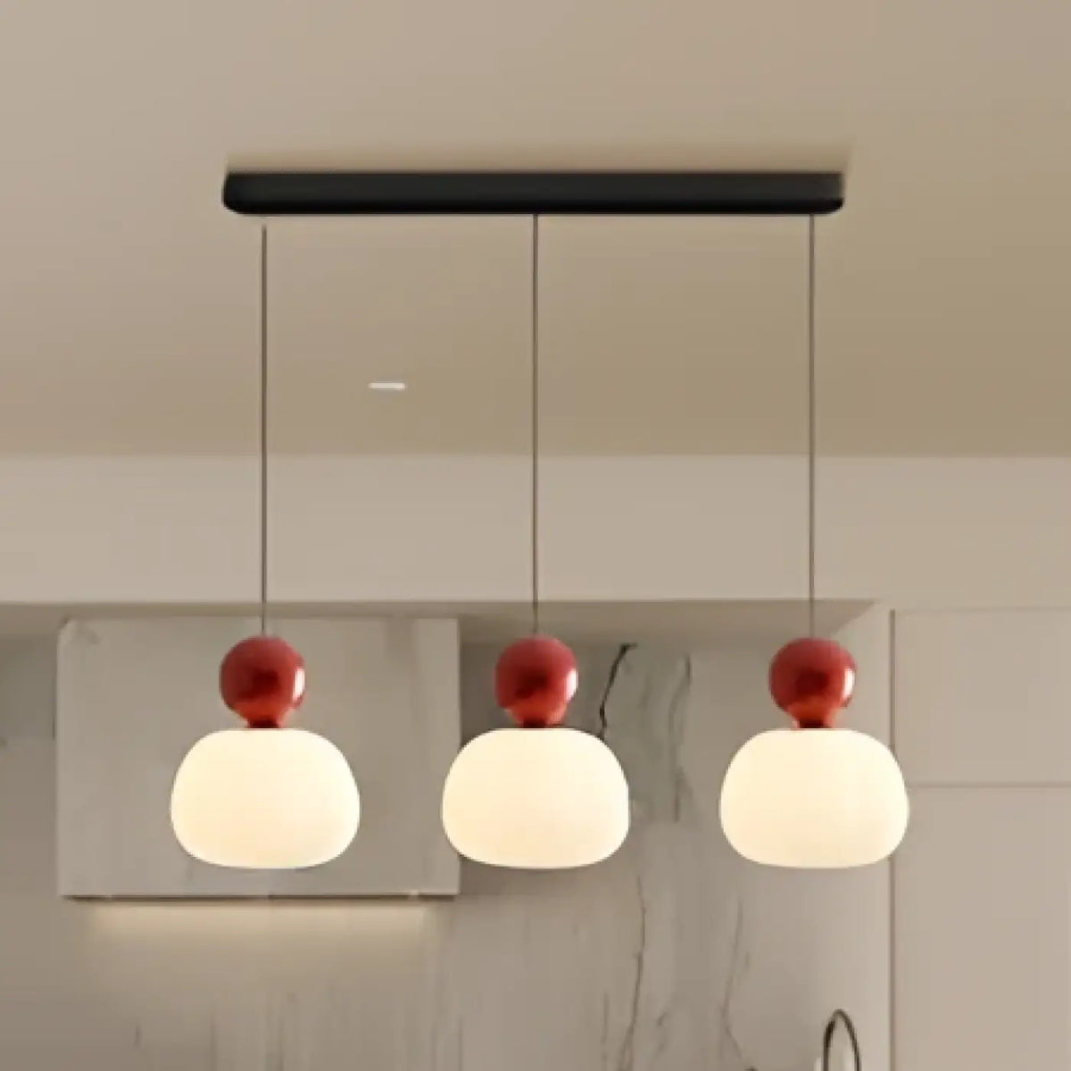Suspension à abat-jour plissés, quatre coloris, rouge