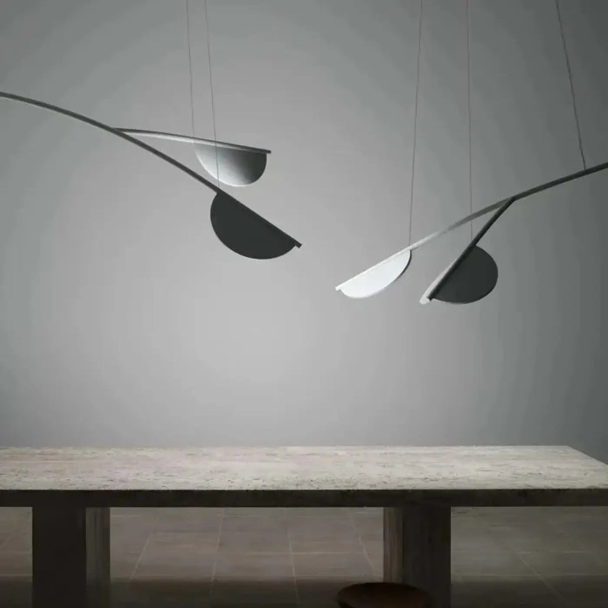 Suspension design aux lignes flottantes, six modèles au choix