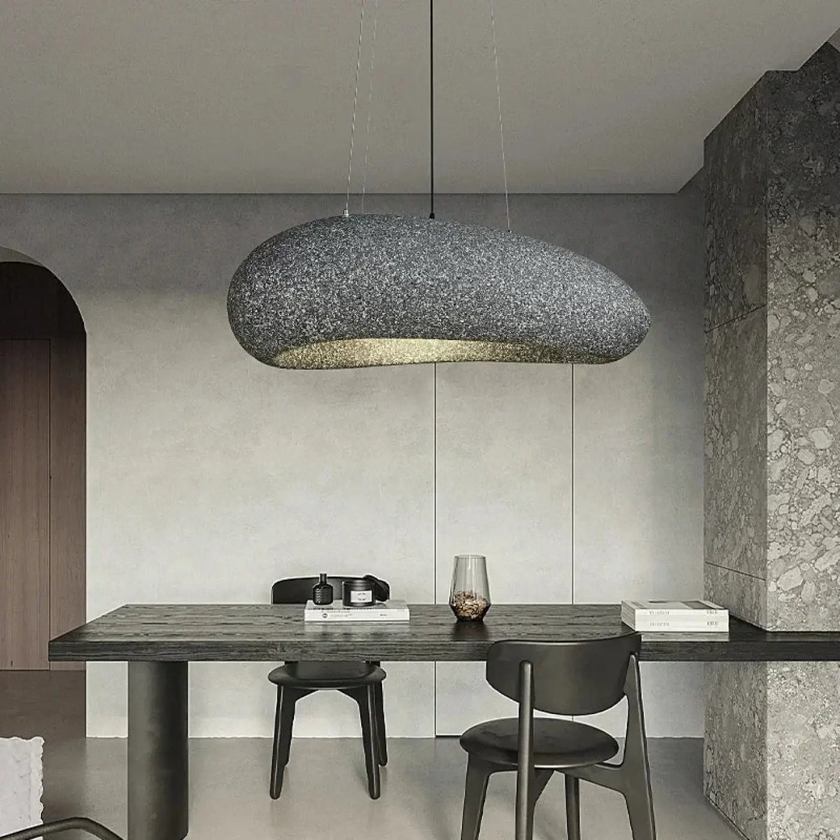 Suspension contemporaine aspect pierre, gris ou blanc, gris
