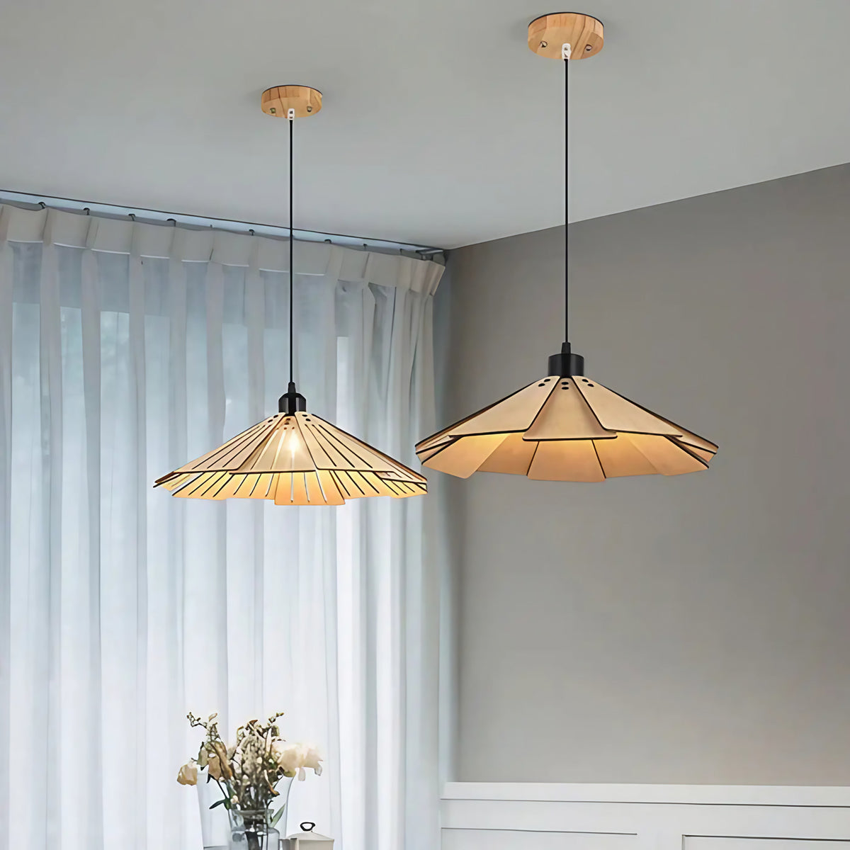 Suspension épurée en bois naturel, marron ou beige