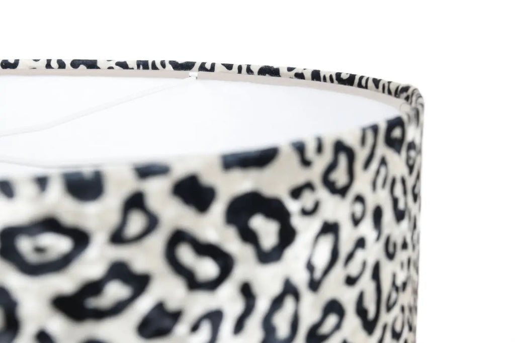 Suspension motif léopard crème et noir, abat-jour en tissu