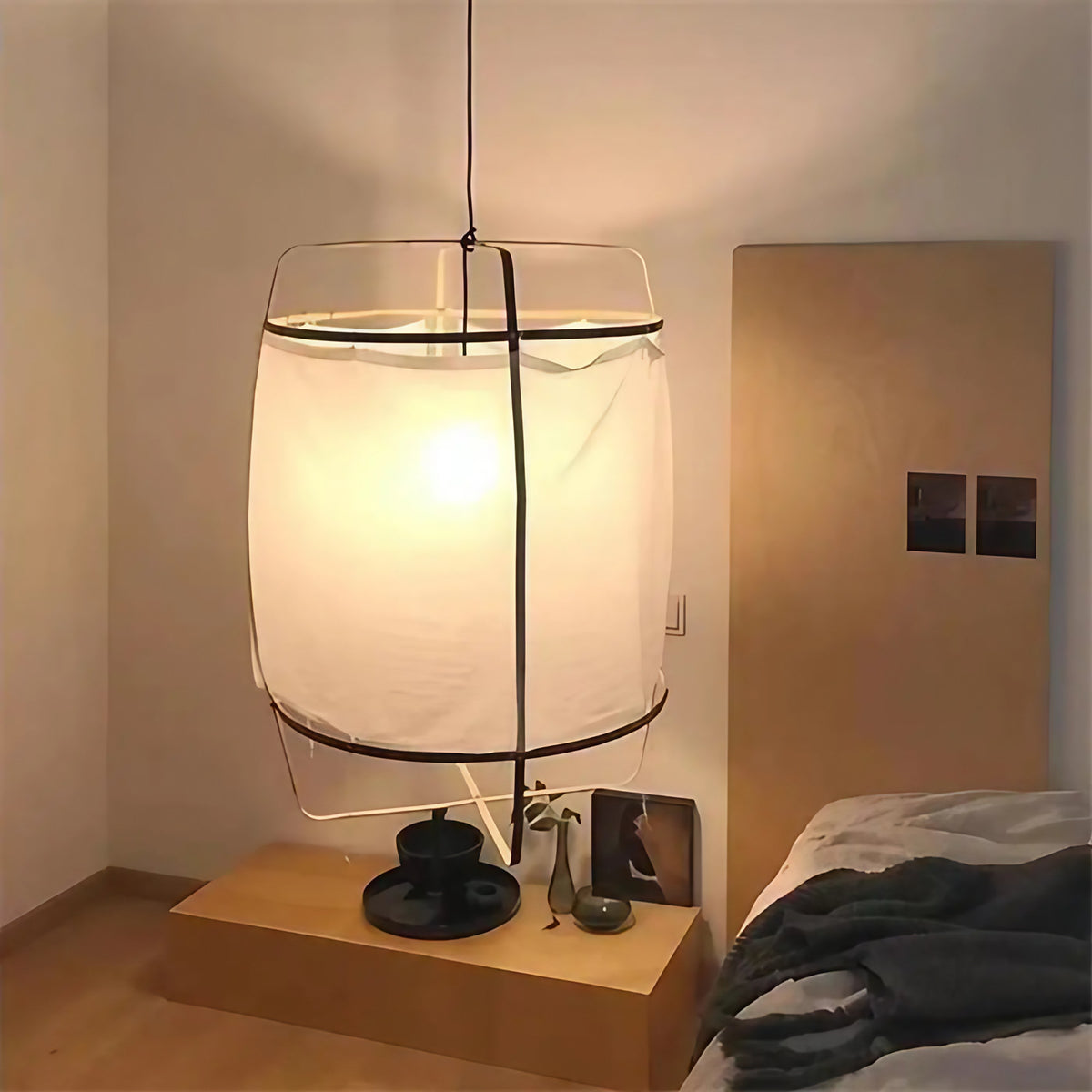 Suspension en tissu blanc au style minimaliste, tailles S à XL