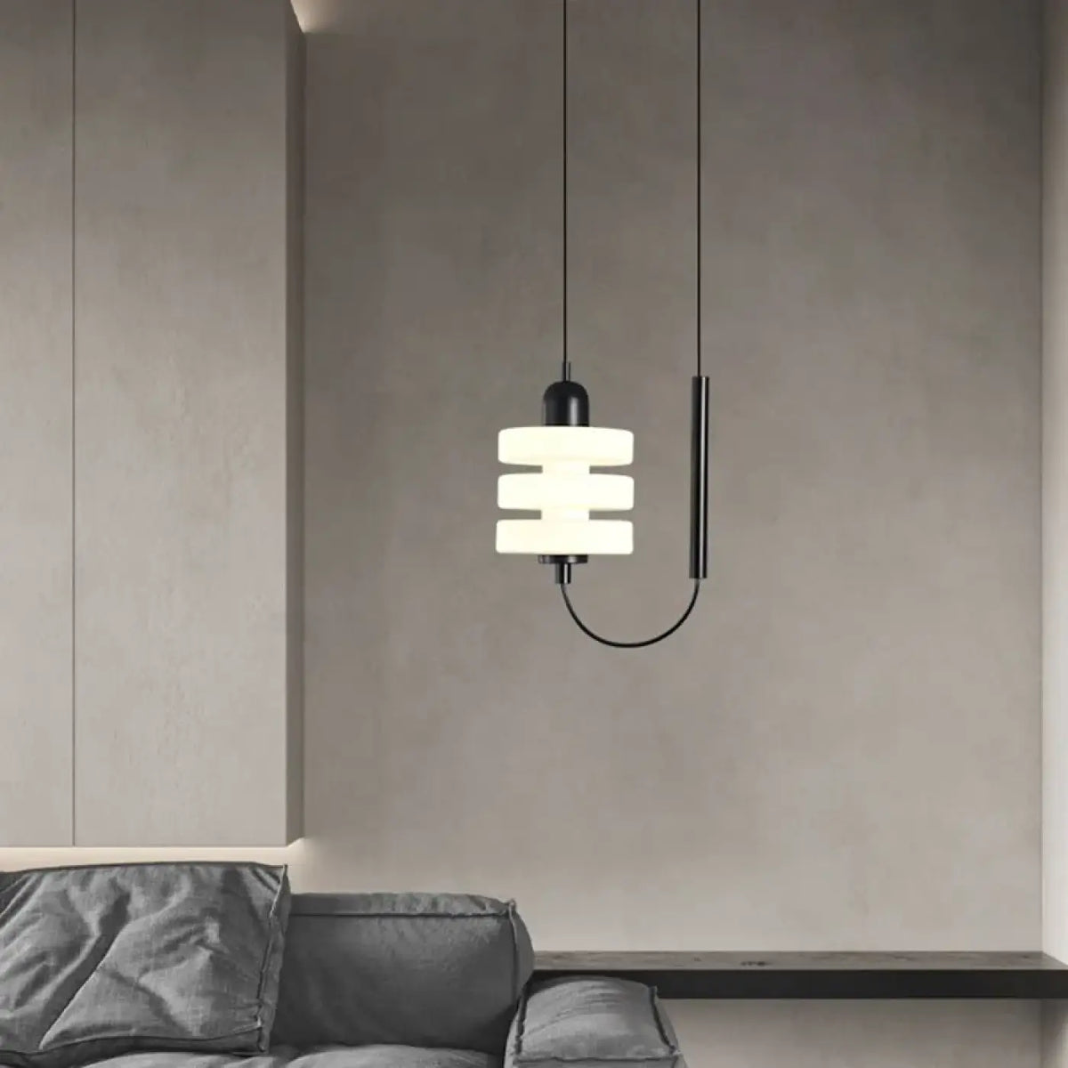 Suspension minimaliste en verre blanc