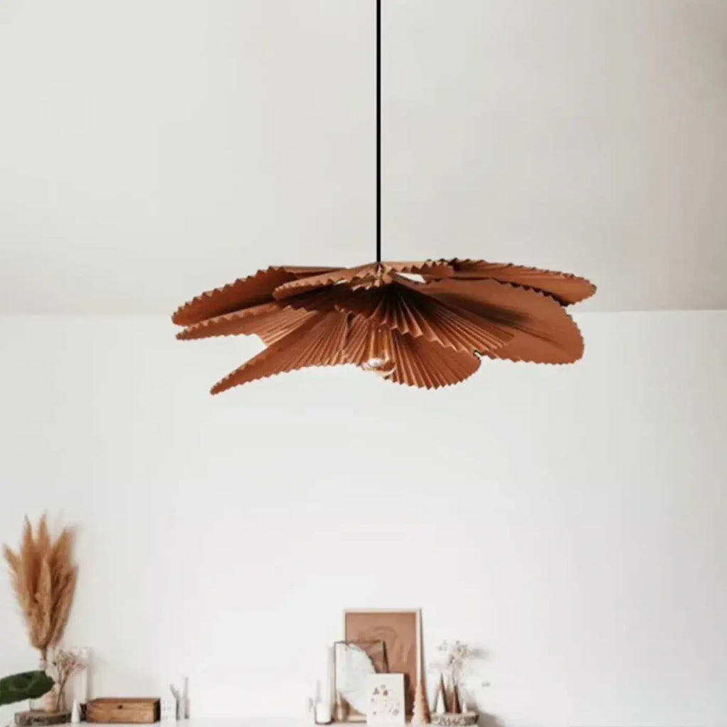 Suspension à pétales plissés, teinte brune, tailles S, M, L