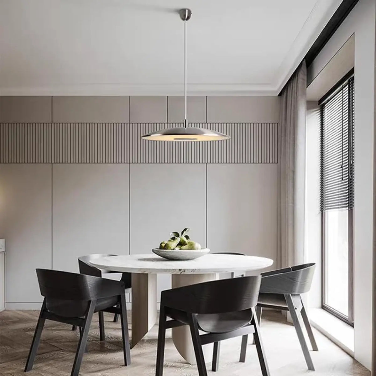Suspension plate et ronde au style moderne, tailles S, M et L
