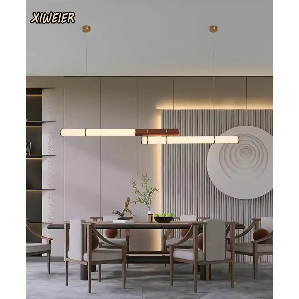 Suspension rectiligne au design minimaliste, tailles S et M