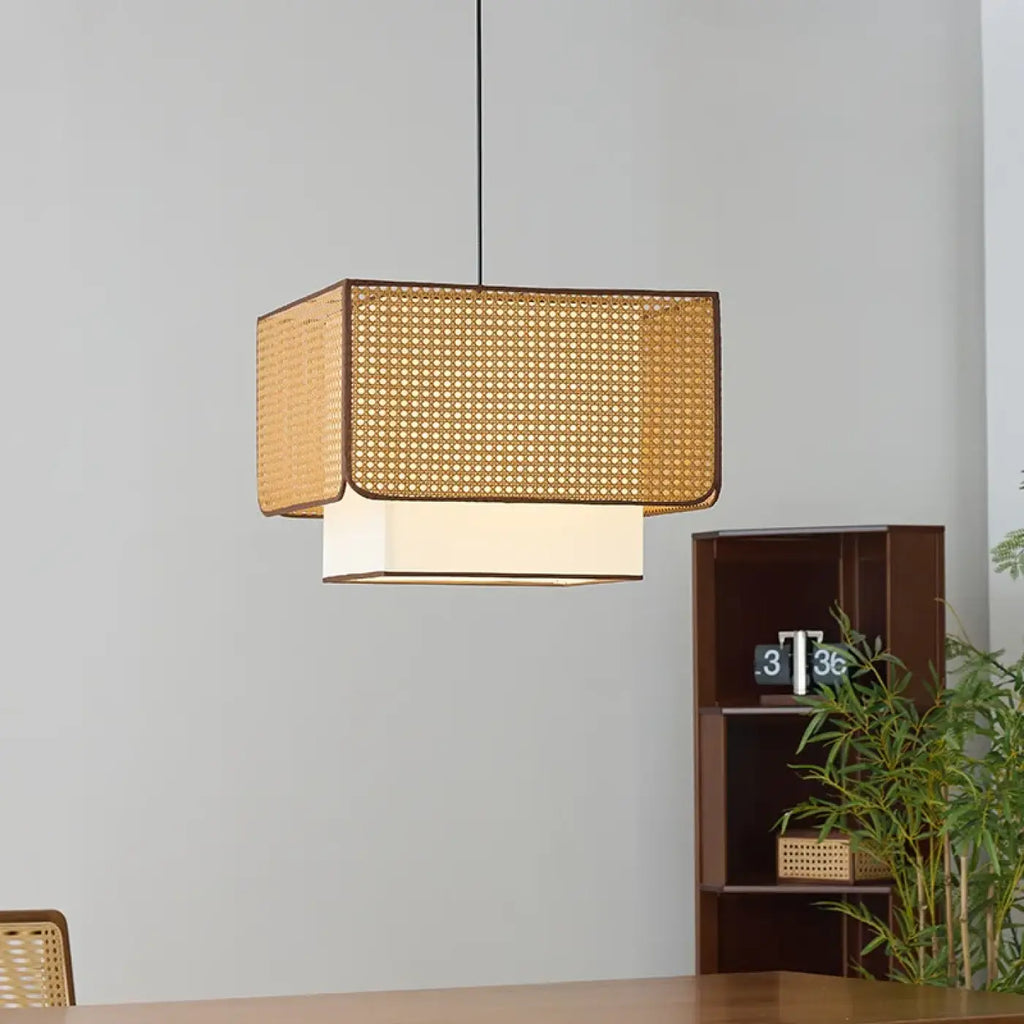 Suspension design en rotin naturel tressé, tailles S, M ou L