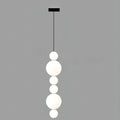 Suspension cascade de boules opalines, sept tailles au choix