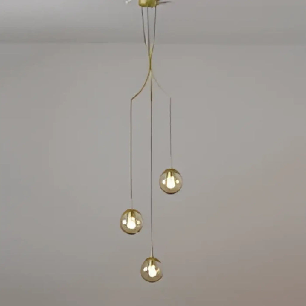 Suspension contemporaine, deux modèles, noir ou doré, S ou M