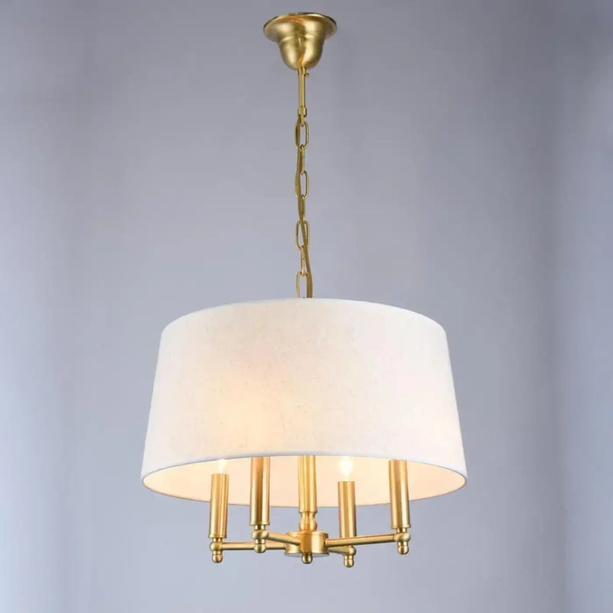 Suspension verticale pour plafond haut et cage d'escalier