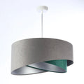 Suspension en tissu gris et vert effet velours, intérieur argenté