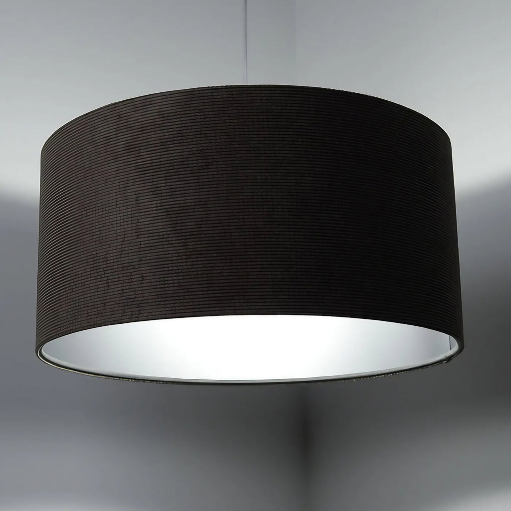Suspension en tissu marron aux finitions argentées