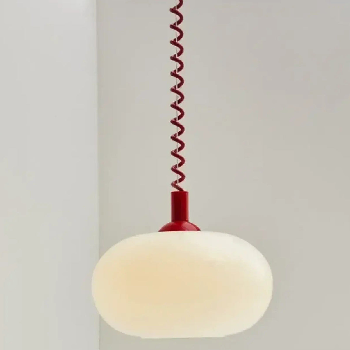 Suspension en verre opalin minimaliste, bleu, rouge ou jaune, rouge