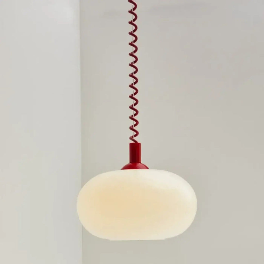 Suspension globe en verre opalin et câble spirale