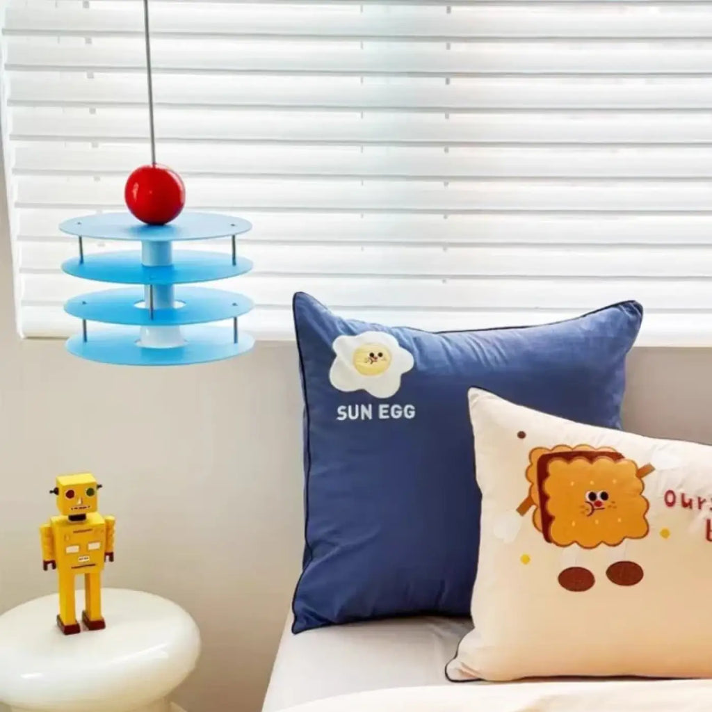 Suspension bleue pour chambre d'enfant, design ludique