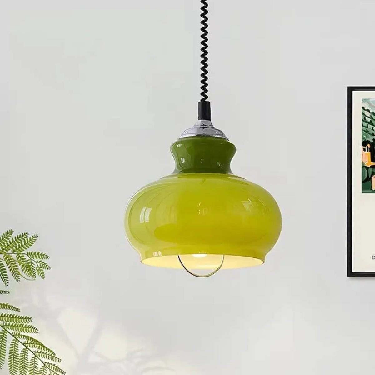 Suspension goutte en verre soufflé et métal, trois coloris, vert