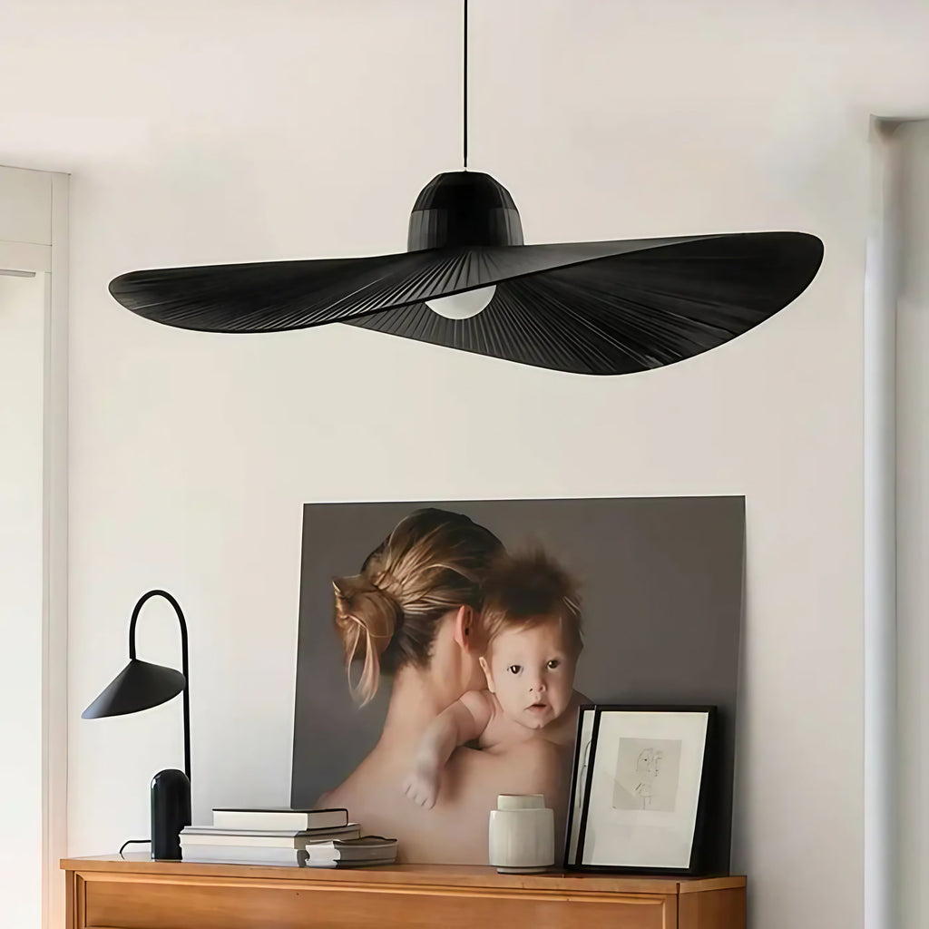 Suspension en forme de chapeau, noir ou blanc, noir