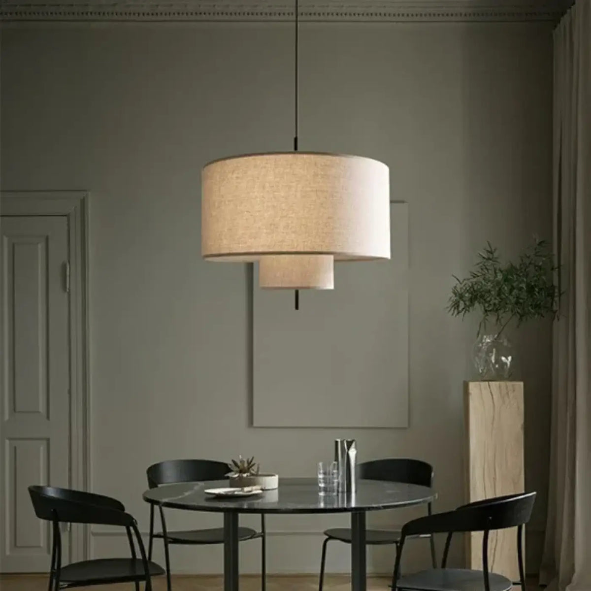 Suspension cylindrique en tissu au design épuré, trois tailles