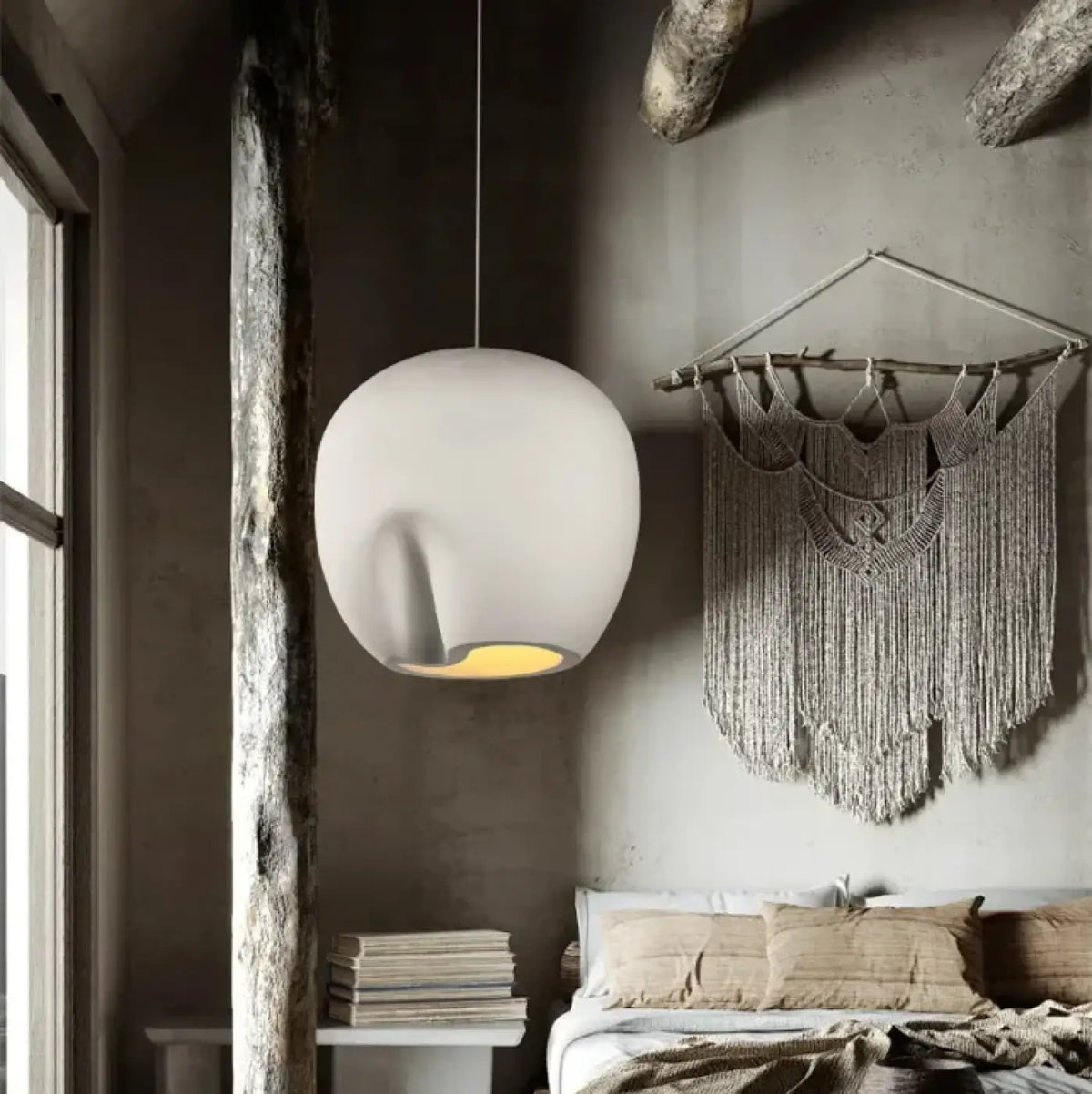 Suspension aux courbes organiques, gris ou blanc, tailles S et M