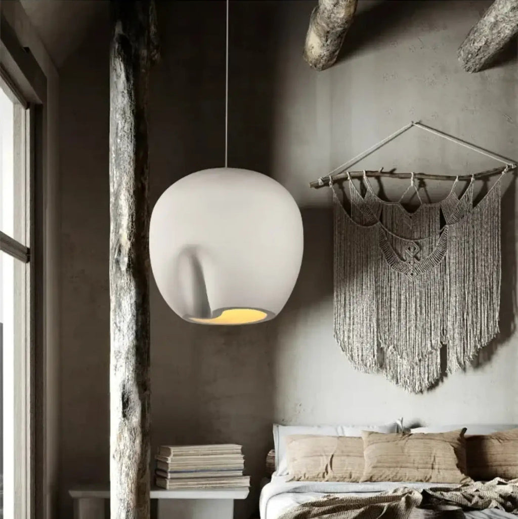 Suspension aux courbes organiques, gris ou blanc, tailles S et M