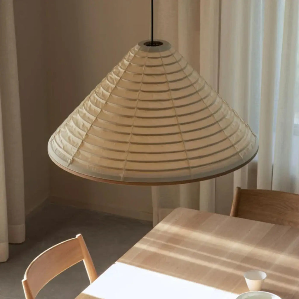 Suspension pyramide blanche, design géométrique, tailles S et M