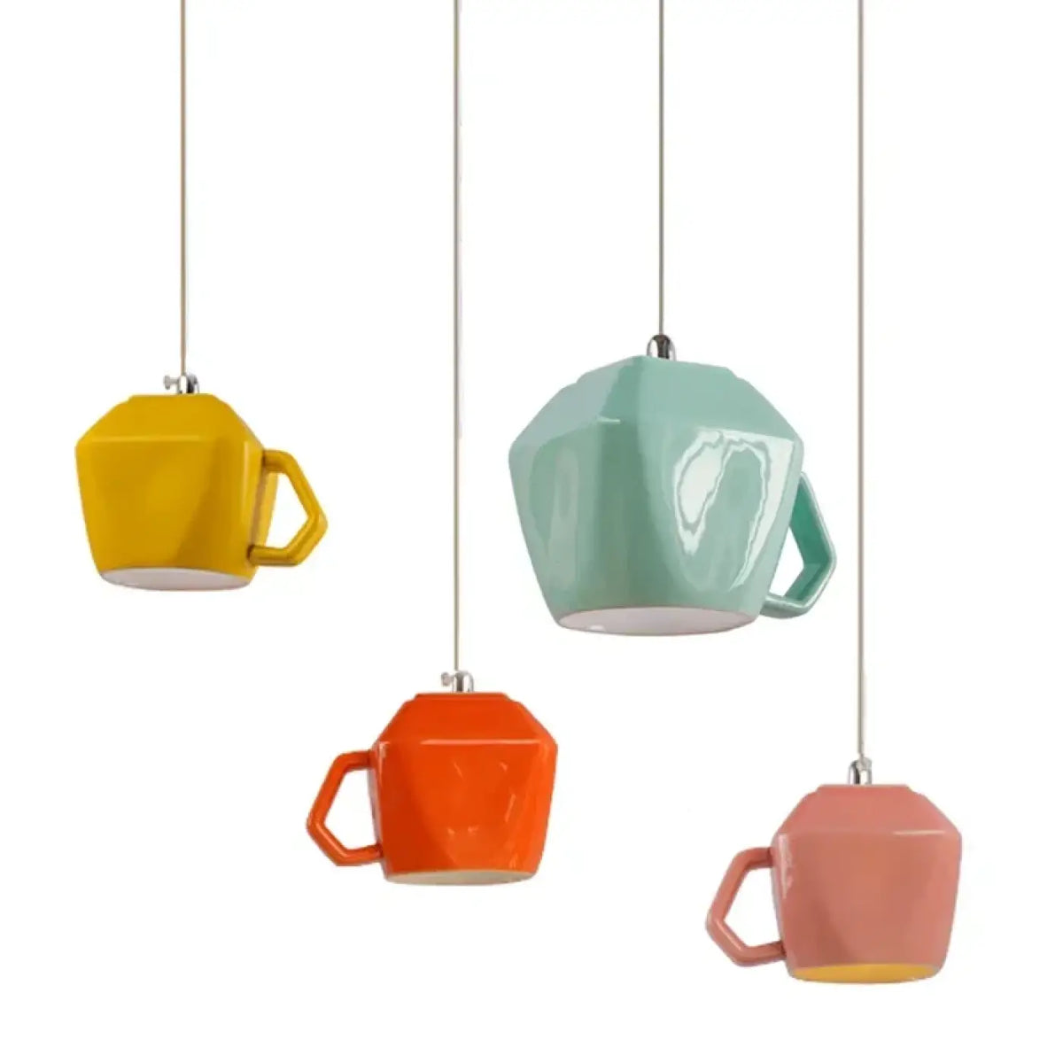 Suspension tasse rétro, cinq coloris du blanc au rose