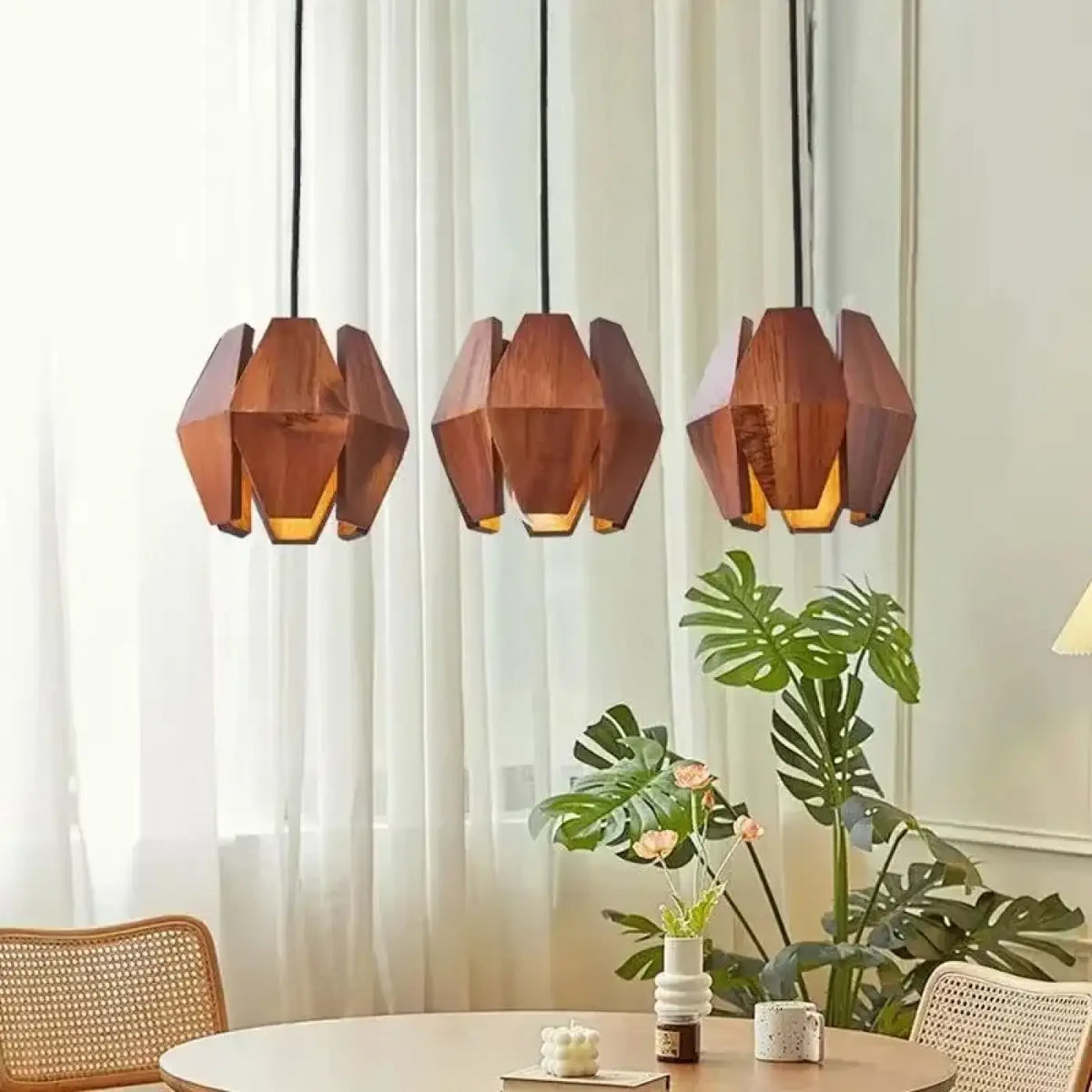 Suspension géométrique en bois naturel, tailles S ou M