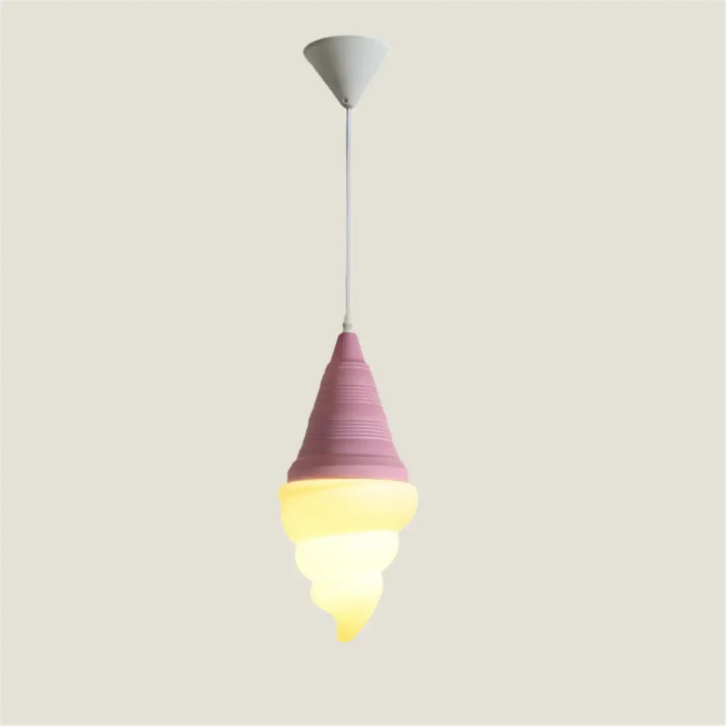 Suspension glace italienne sur cornet, couleurs pastel, violet