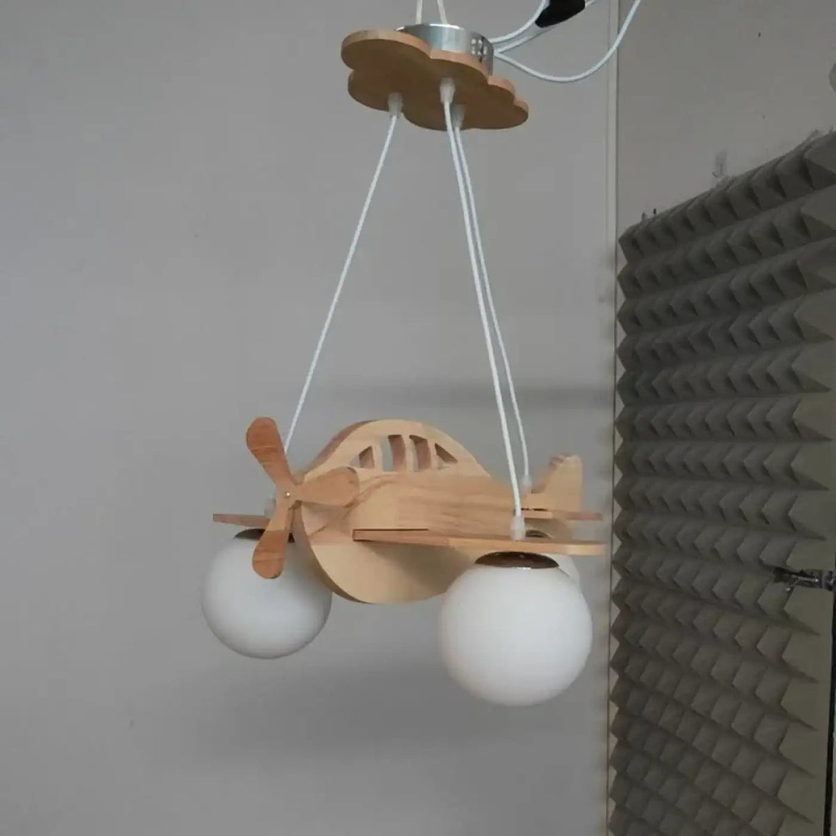 Suspension hélicoptère en bois pour chambre d'enfant