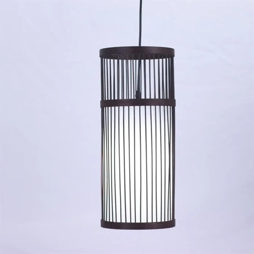 Suspension lanterne en lattes de bois, style japandi