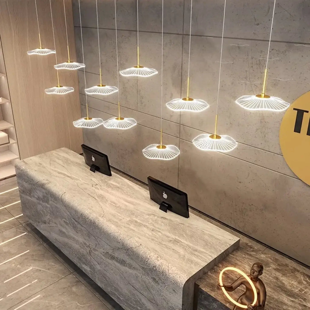 Suspension LED en verre sur support noir, de 6 à 11 ampoules