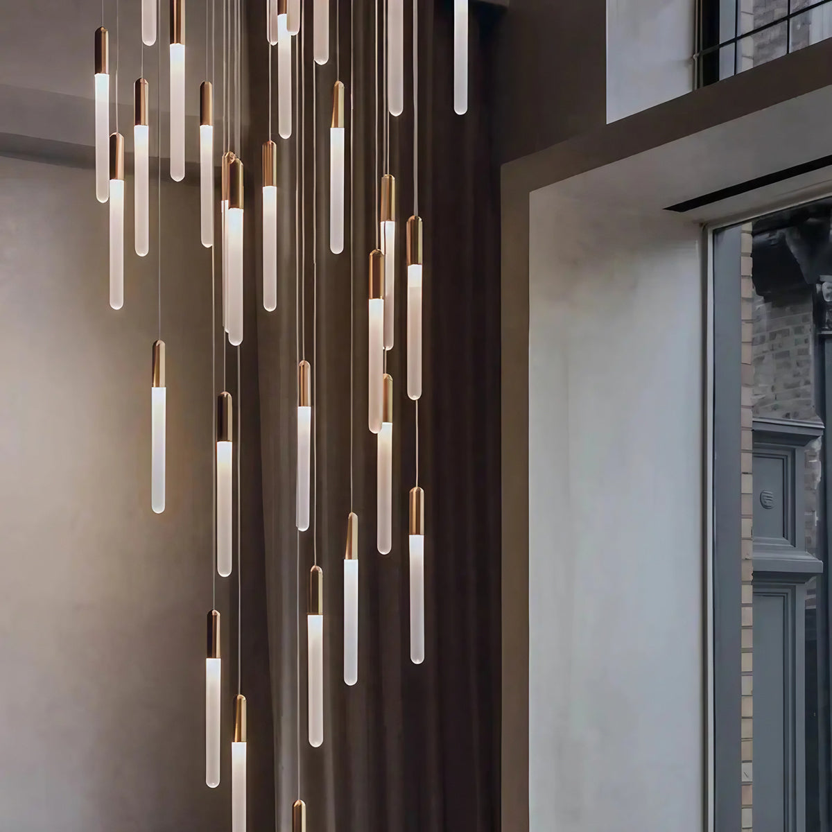 Suspension minimaliste à tubes lumineux, tailles S à XXL